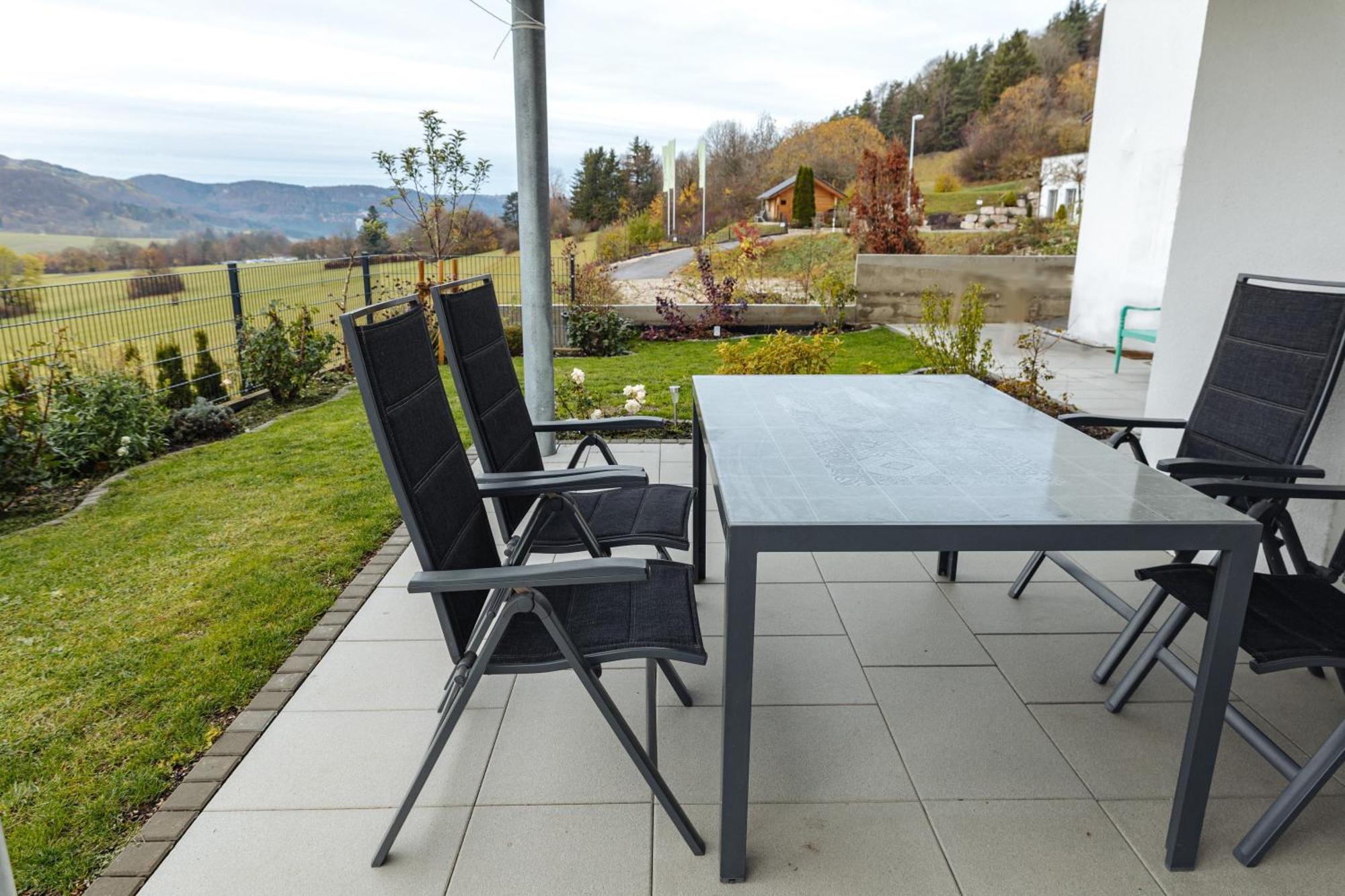 알브쉬타트 Atemberaubender Ausblick Mit Premium-Wanderwegen Vor Der Haustuer 아파트 외부 사진